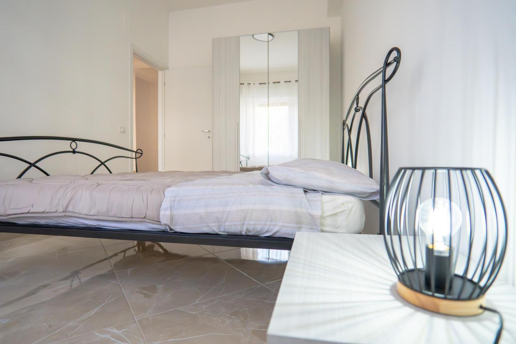 Casa Erika Apartment Бова Марина Екстериор снимка